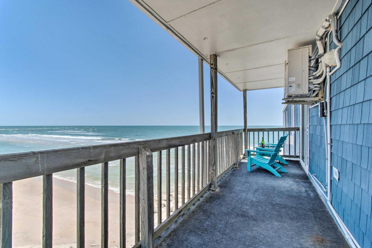 Convenient Retreat With Balcony And Ocean Views! Appartamento North Topsail Beach Esterno foto